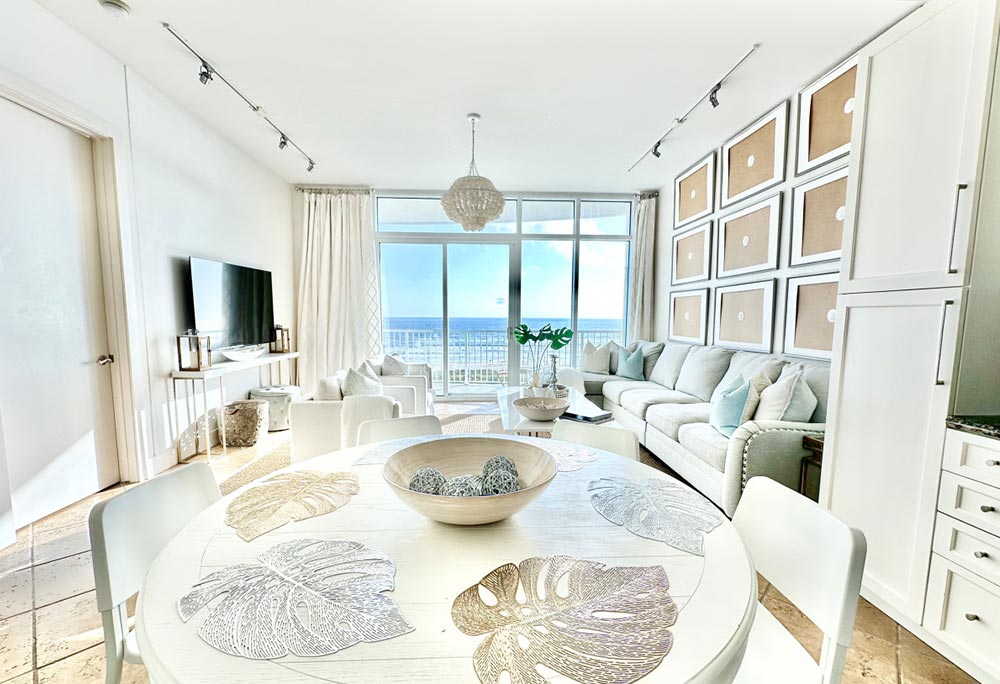 Casa Cova living area with coastal furnishings and Gulf view, Sapphire Tower South Padre Island